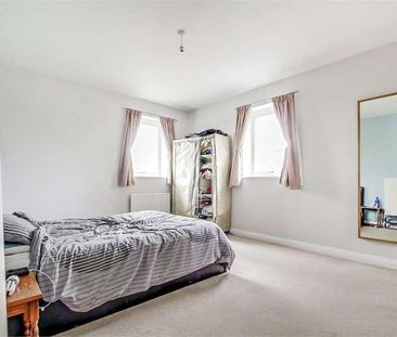 Admiralty Close, West Drayton, UB7 - Photo 5