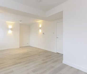 2 bedroom apartment - Photo 2