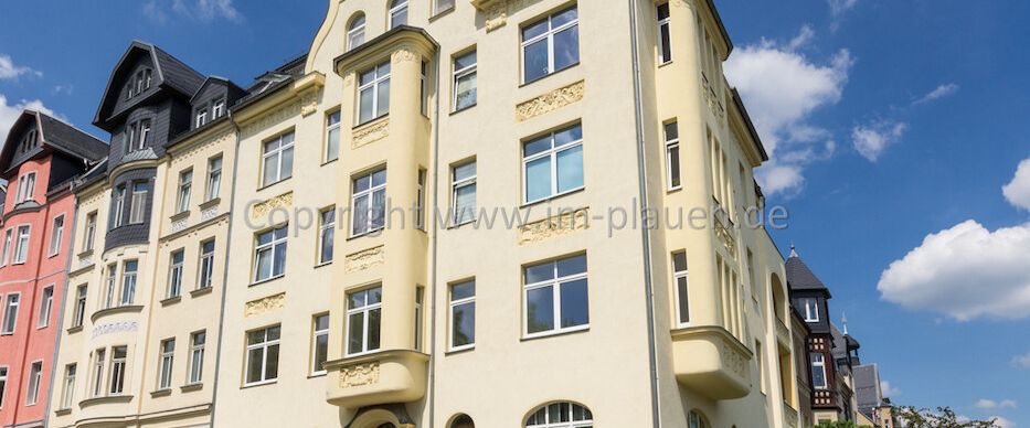 Stilvolle 4-Zimmer-Altbauwohnung mit Balkon & Weitblick in Plauen – Jetzt mieten! - Photo 1