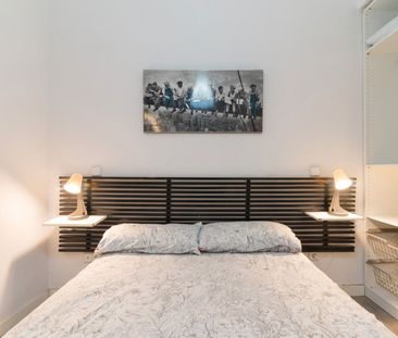 Piso de alquiler en Calle de Embajadores, Embajadores - Lavapiés - Photo 1