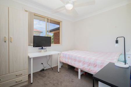 11B Turana Parade, North Lambton NSW 2299 - House For Rent | Domain - Photo 2