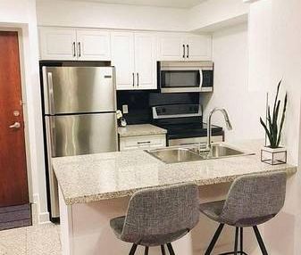 Yonge & Sheppard Stunning 1Bdrm Functional Design Near Subway, Schoo - Photo 1