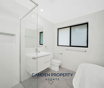 Luxury Double Story House, Spacious & Excellent Location!!! - Photo 6