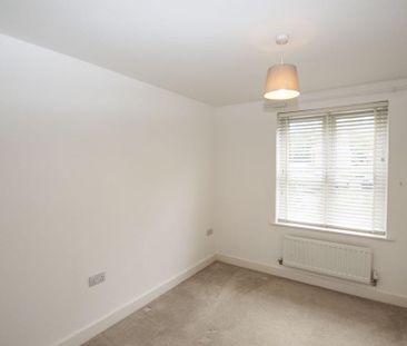 2 bedroom detached house to rent - Photo 3