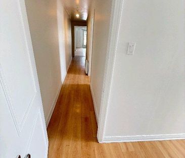 Beau 4 1/2 rénové, disponible dès maintenant - Photo 3