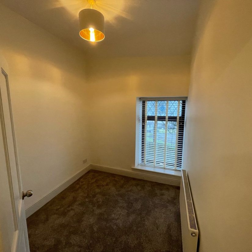 School Road, Cymmer, PORT TALBOT - Photo 1