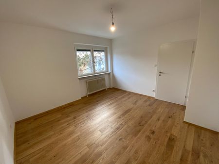 Sanierte, sonnige Wohnung mit Balkon in ruhiger TOP-Lage - Foto 2
