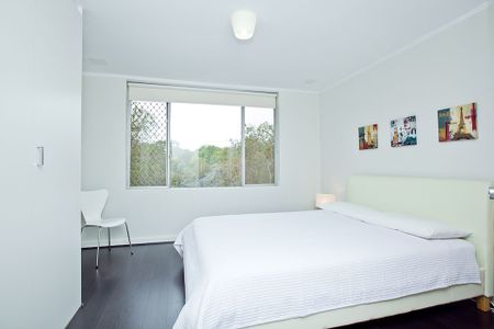 2/91 Winthrop Avenue, Nedlands. - Photo 5