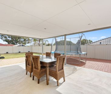 Spacious 4 bedroom Home in Settlers Hill! - Photo 2