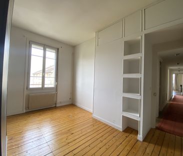 RUE DE L'ECU, Reims - Photo 4