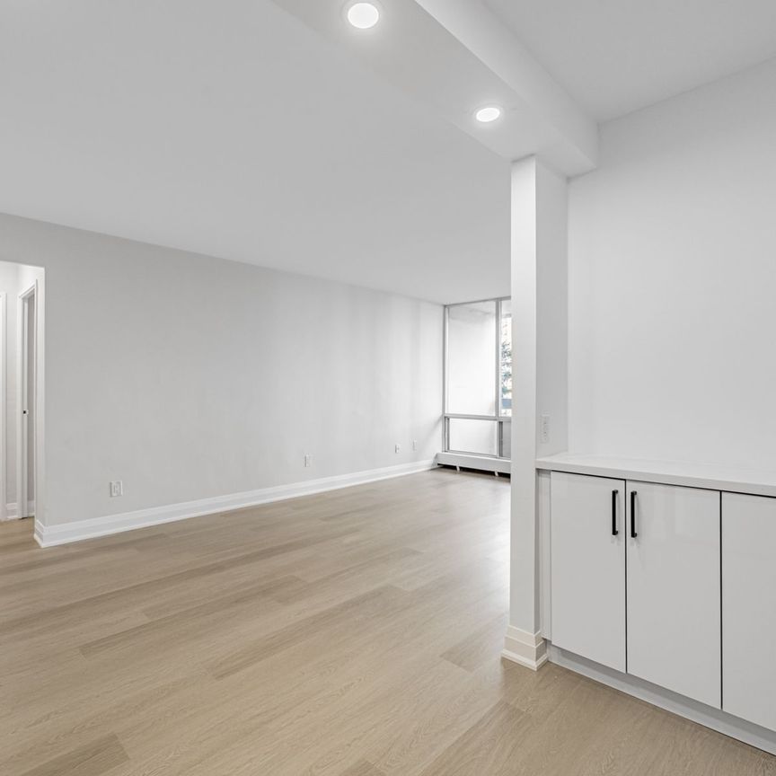 For Lease - 377 Ridelle Avenue Unit# 416, Toronto, Ontario - Photo 1