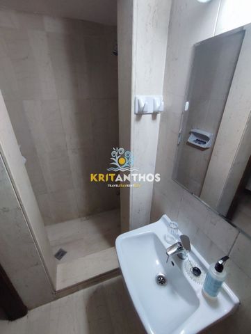 Επιπλωμένη γκαρσονιέρα στο κέντρο της πόλης - Photo 4