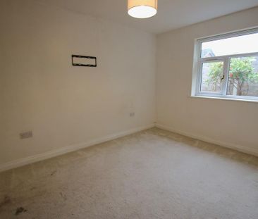 3 bedroom bungalow to rent - Photo 2