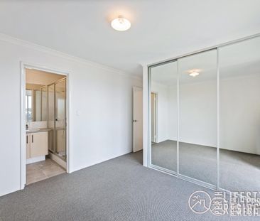 RELEAXED COASTAL LIVING - Photo 5