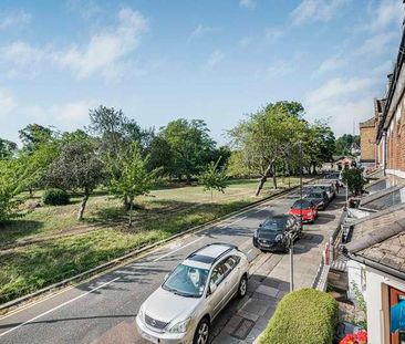 St. Michael's Terrace, Muswell Hill, London, N22 - Photo 2