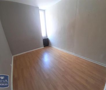 Location Appartement 2 pièces 42m² VILLEFRANCHE SUR SAONE 69400 - Photo 2