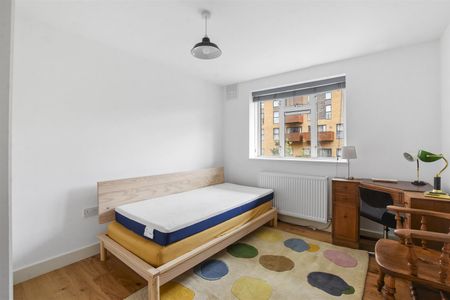 Flat To Let - Photo 3