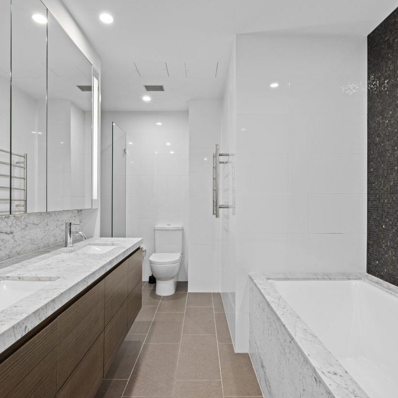 Luxury Penthouse in Rushcutters Bay - Photo 1