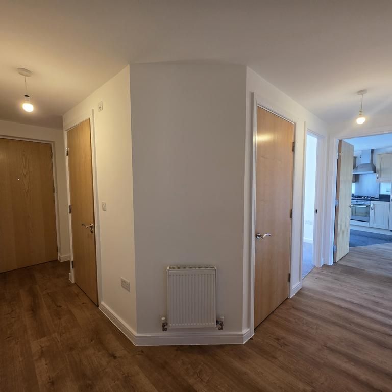 2 bedroom apartment to rent - Photo 1