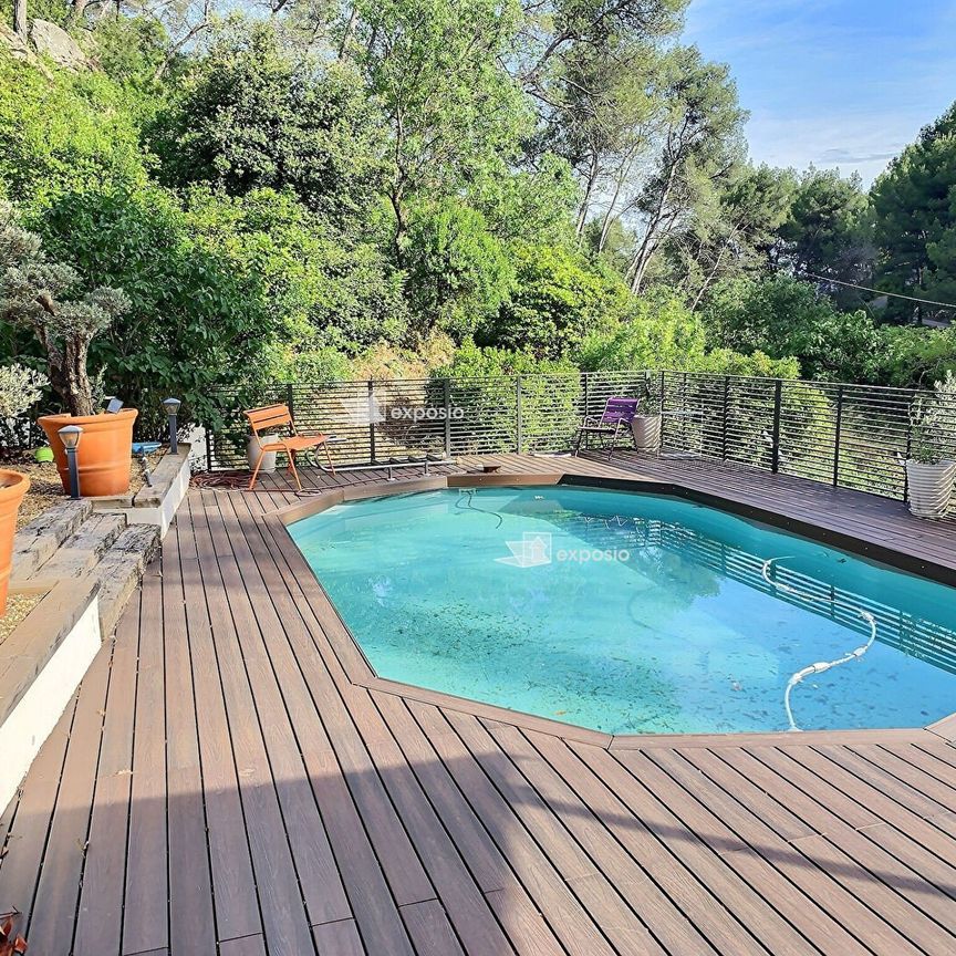 A louer maison meublée de type 4 avec Piscine et garages a Marseille 13011 La treille - Photo 1