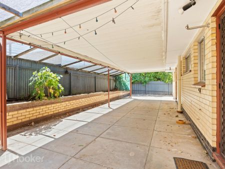 30 Robert Arnold Avenue, VALLEY VIEW - Photo 4