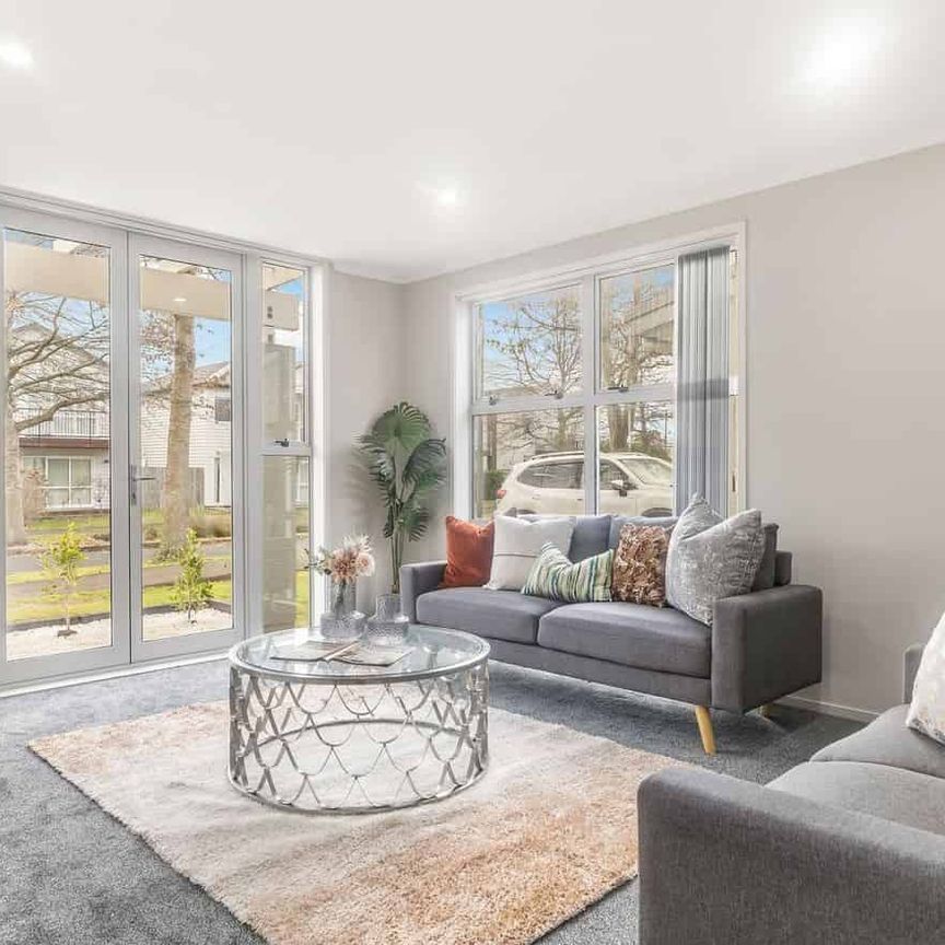 Prime Location Close to Bruce Pullman - Photo 1