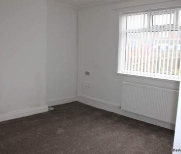 3 bedroom property to rent in Wingate - Photo 6