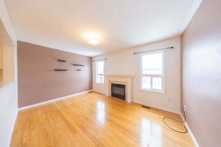 For Lease - 77 Andriana Crescent, Markham, Ontario - Photo 2