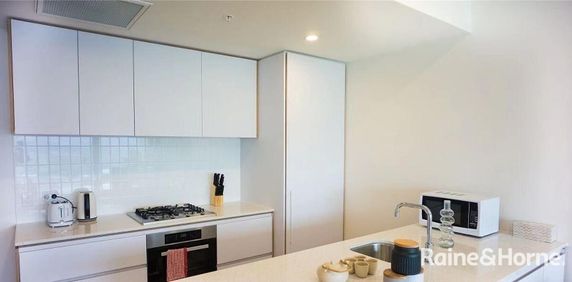 Stylish One-Bedroom Apartment - Walk to Central Market & Victoria Square - Photo 2