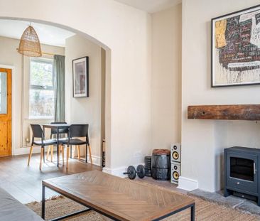 2 bedroom terraced house to rent - Photo 3