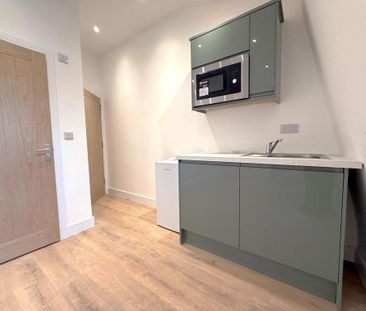 Studio to rent - Photo 6