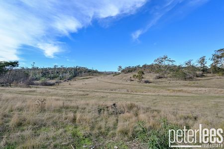 9 Tandara Street, Ravenswood TAS 7250 - Photo 4