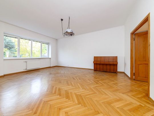 Stylowe mieszkanie przy Łazienkach Królewskich - Photo 1