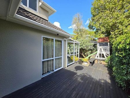 Remuera Intermediate School Zone | 5 Bdr 2.5 Bath - Photo 4