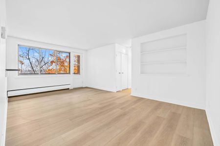 3635 avenue Ridgewood-Bright Spacious 2-Bedroom Apartment! - Photo 3