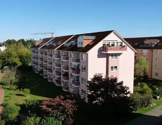 1,5 Zimmer in Bernau bei Berlin mit Balkon / EBK / Tiefgarage - Photo 1