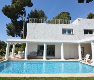 VILLA CALIFORNIENNE PRES DES PLAGES DE LA GAROUPE - Photo 1