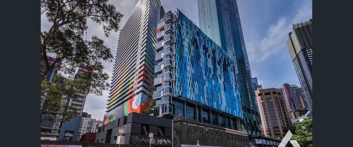 Stylish 2-Bedroom Unit in the Heart of Carlton - Photo 1