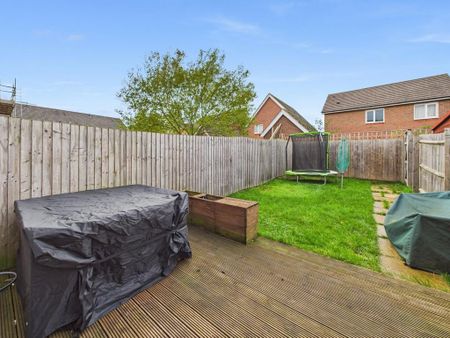 2 bedroom terraced house to rent - Photo 5