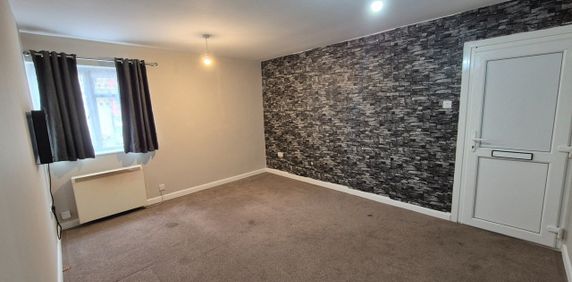 1 Bed Flat, Ascupart Street, SO14 - Photo 2