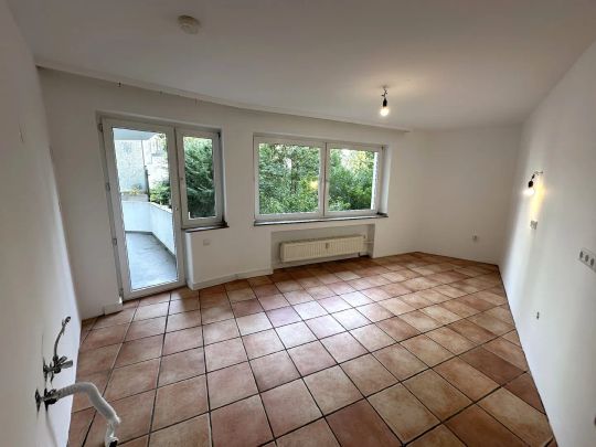 Düsseldorf-Düsseltal! Frisch renovierte 3-Zimmer-Balkonwohnung mit PKW-Stellplatz! - Foto 1