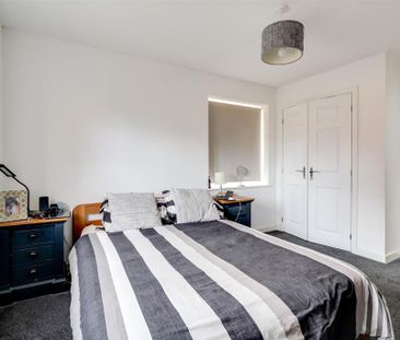 3 bedroom detached house to rent - Photo 6