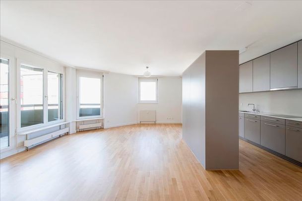 "Wohnen in der Ausgehmeile von Basel" - Photo 1