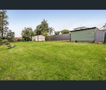 4 Horne Street, Port Kembla, NSW 2505 - Photo 3