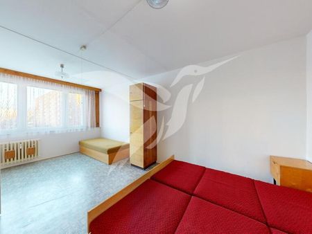 Pronájem bytu 2+1 59 m2 - Fotografie 5