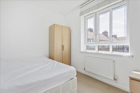 Room in a Shared Flat, Mary Macarthur House, W6 - Photo 5