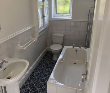 2 bedroom cottage to rent - Photo 6