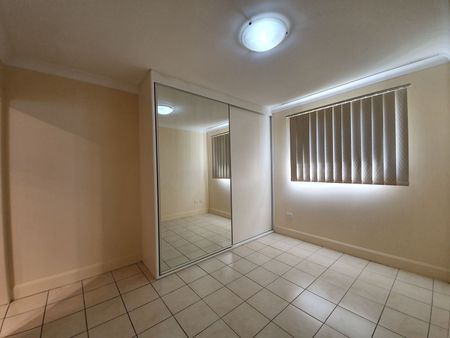 Neat and Tidy 4 Bedroom House - Photo 5