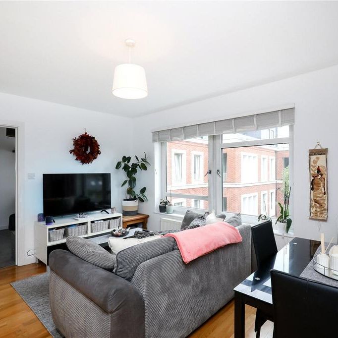 3 bedroom apartment to rent - Photo 1