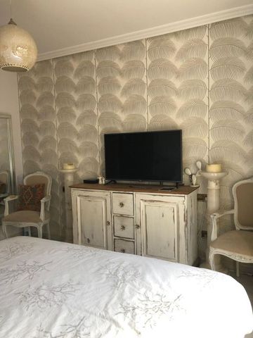 5 room luxury penthouse for rent in Marbella, Andalusia - Photo 2